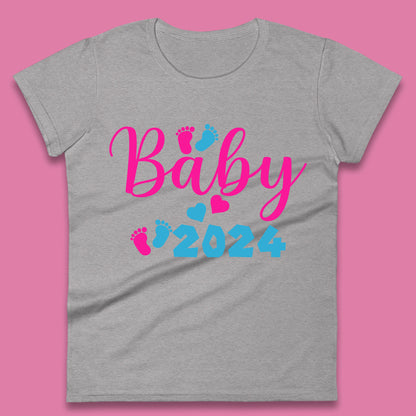 Baby 2024 Pregnancy Announcement Womens T-Shirt