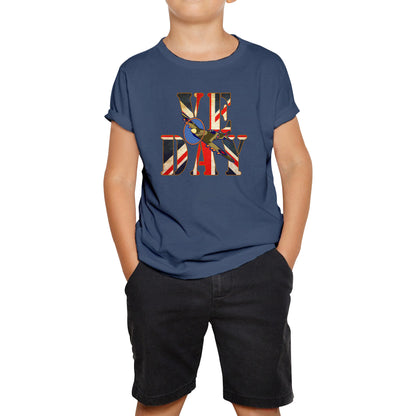 VE Day Victory In Europe Day Remembrance Day British Flag Veterans UK Victory Day 78th Anniversary World War II British Fighter Airplane Kids T Shirt